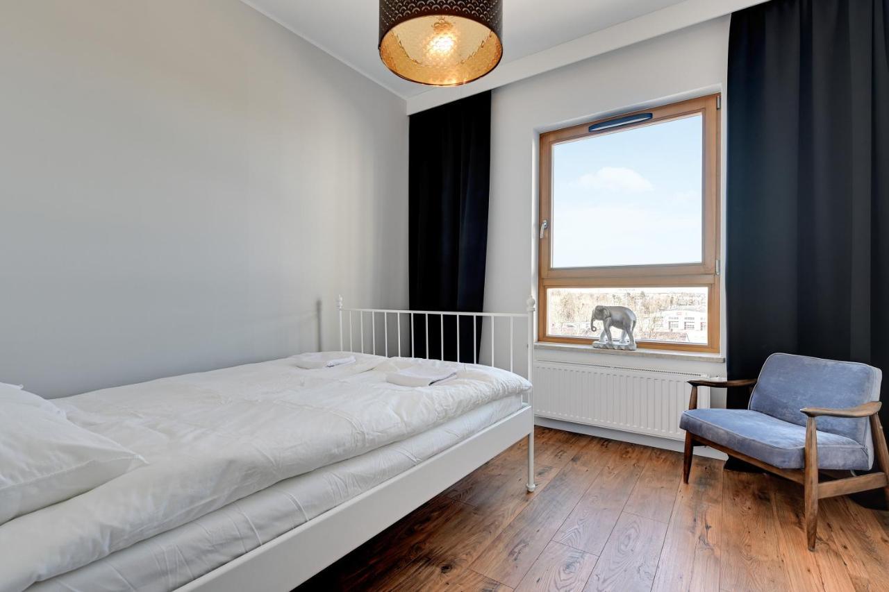 Platinium Zajezdnia Wrzeszcz Apartment Gdansk Exterior photo